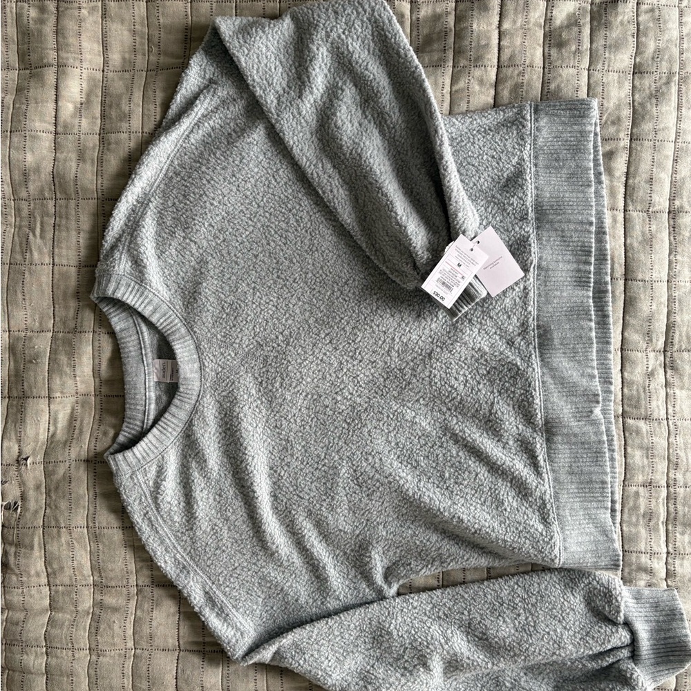 NWT Auden pullover Sweater in Light Gray - Picture 3 of 4